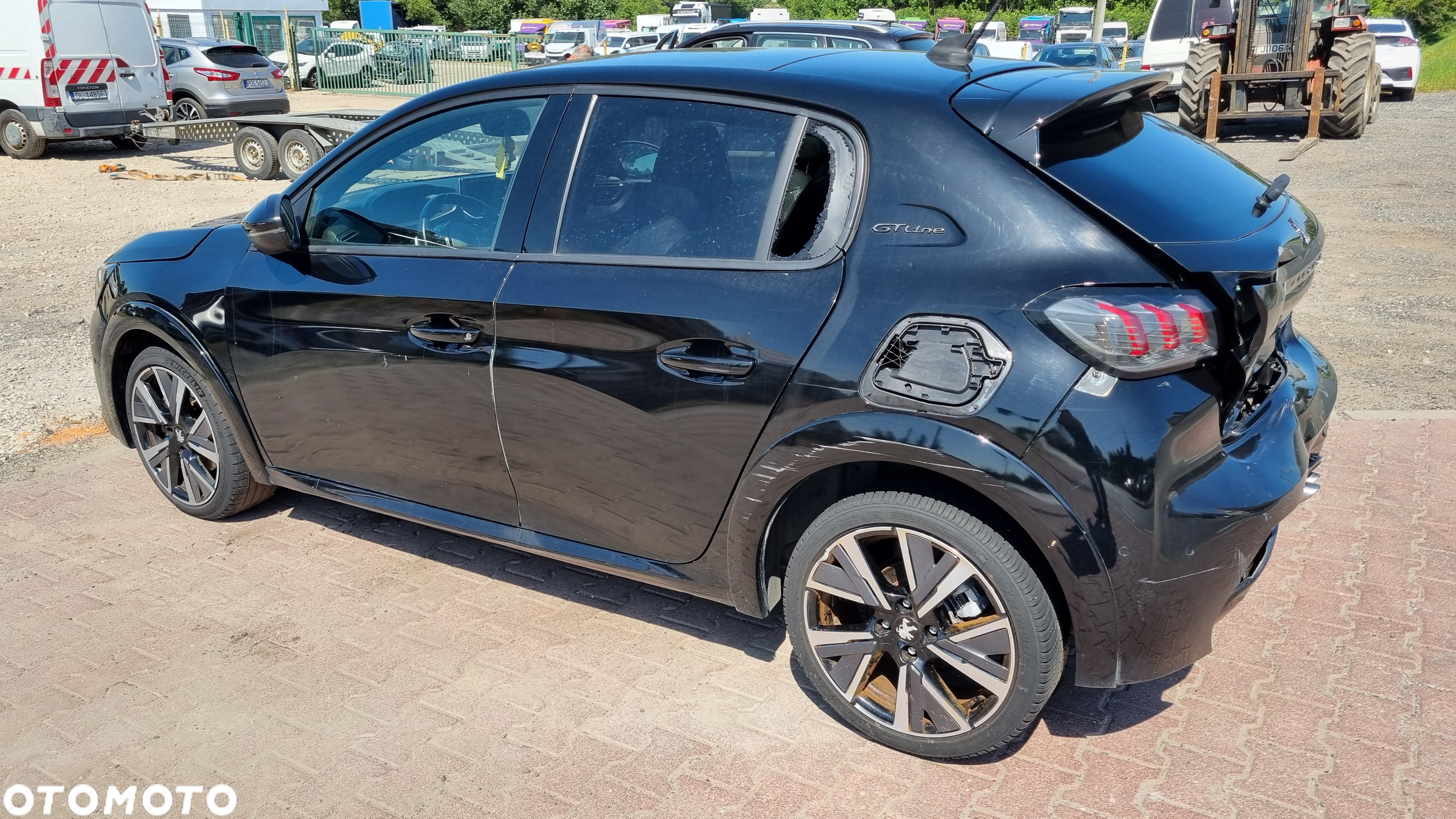 Peugeot 208 1.2 PureTech GT Line S&S EAT8 - 12