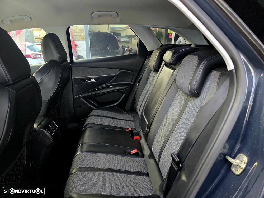 Peugeot 3008 1.6 BlueHDi Allure EAT6 - 12