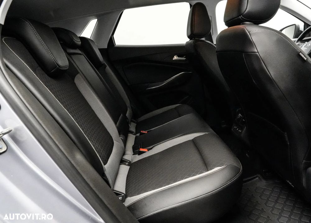Opel Grandland X 1.2 Turbo ecoTEC START/STOP Design Line - 17