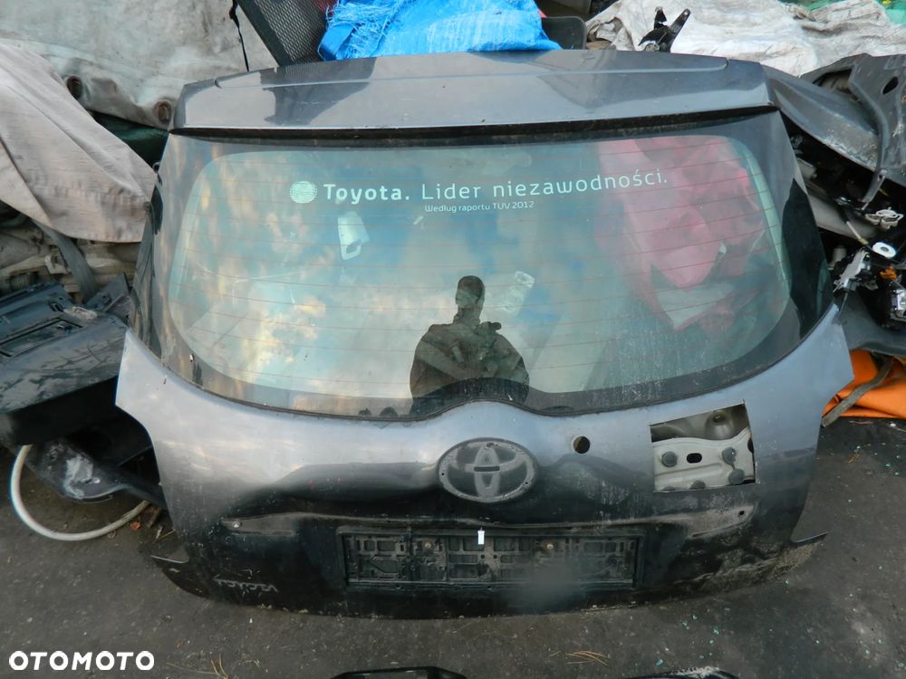 Toyota Auris Szyba Klapy Tył Tylna - 1
