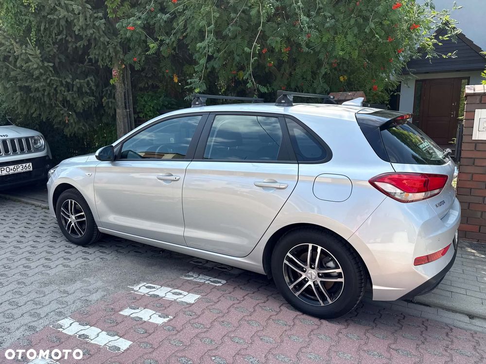 Hyundai i30 1.5 DPI Classic + - 3