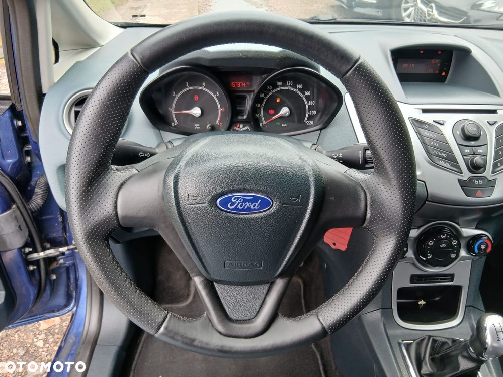 Ford Fiesta 1.25 Ambiente - 22