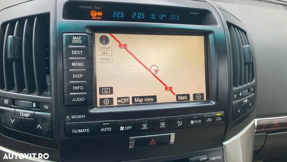 Toyota Land Cruiser D-4D Automatik 60th Anniversary - 15