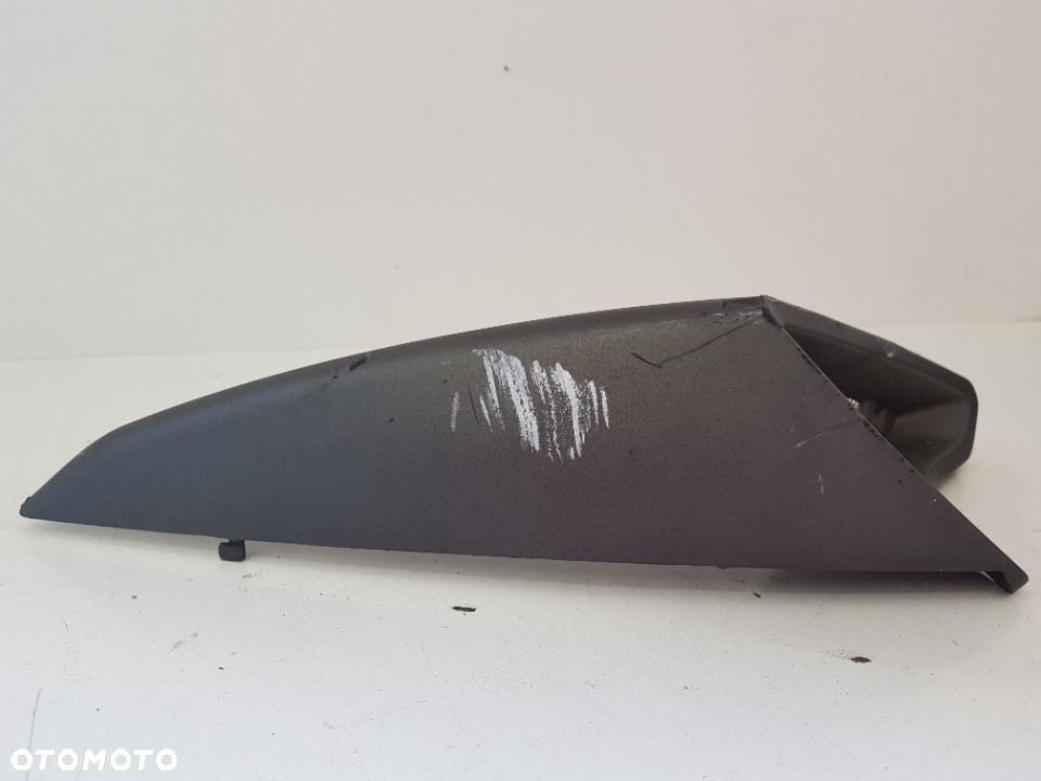 Malaguti Madison 125 2006 Owiewka Wlot Prawy - 2