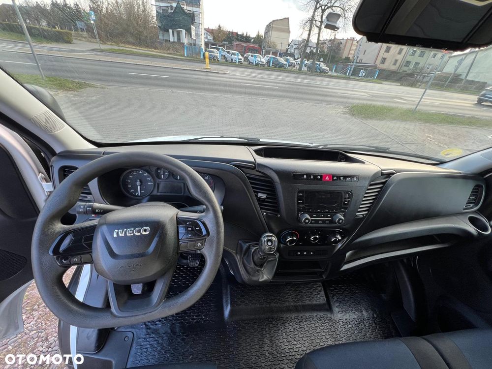 Iveco 35c14 Kontener+Winda - 15