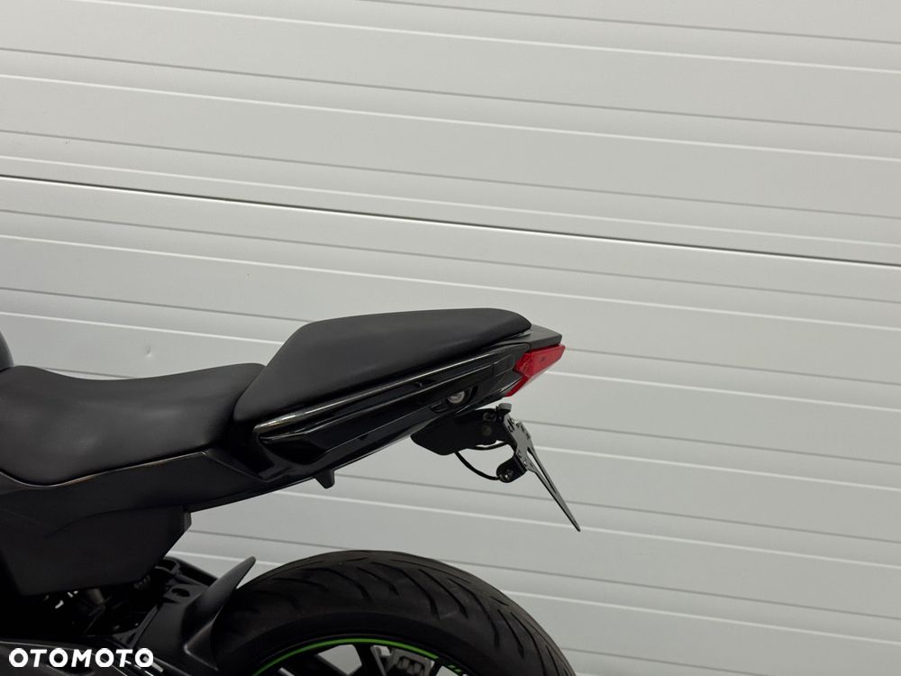 Kawasaki ER - 14