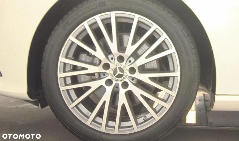 Mercedes-Benz CLA 250 4Matic 7G-DCT Edition 2020 - 9