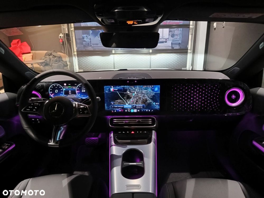 Mercedes-Benz CLA - 10