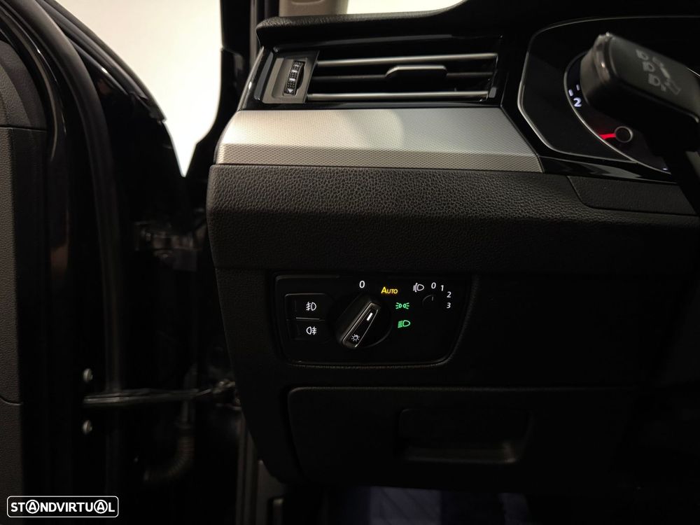 VW Passat Variant 1.6 TDI Confortline - 45