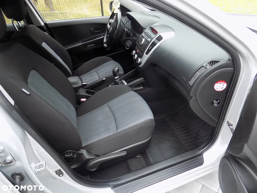 Kia Ceed Cee'd 1.4 Comfort - 15