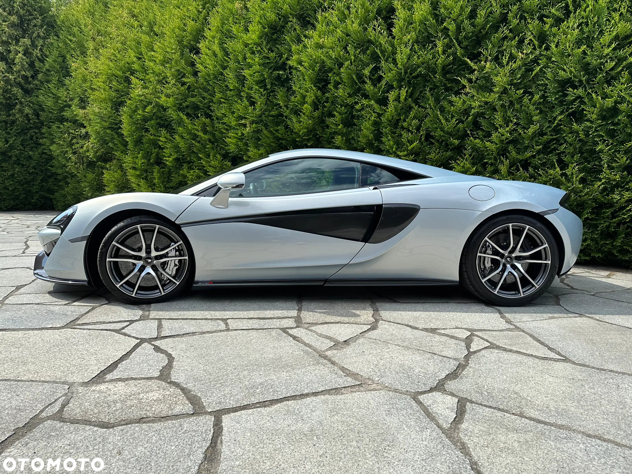 McLaren 570S Coupe ver-standard - 4