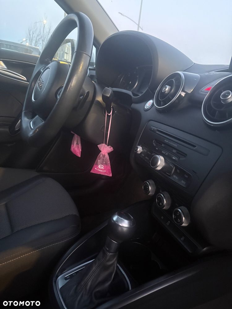 Audi A1 3-drzwiowe 1.6 TDI Ambition S tronic - 8