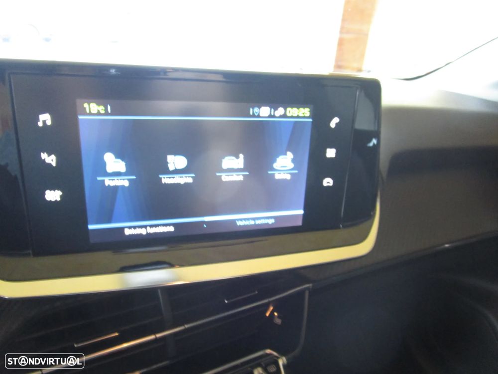 Peugeot e-208 50 kWh Allure Pack - 25