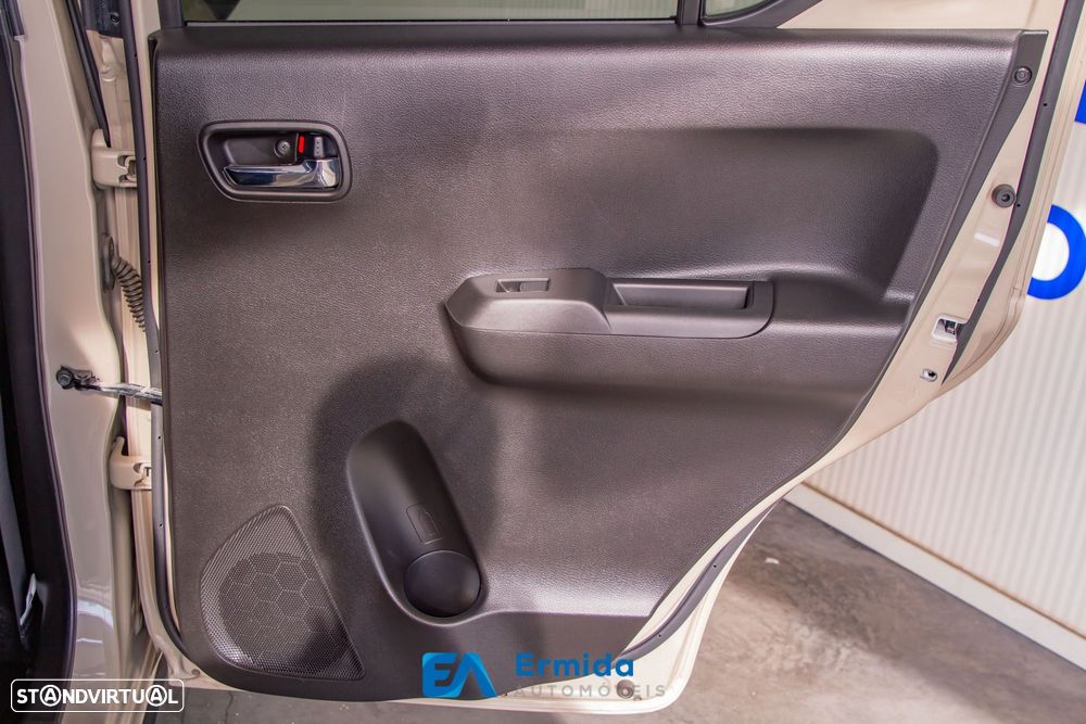 Suzuki Ignis - 51