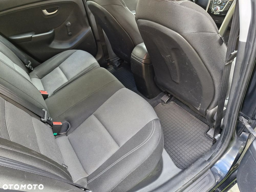 Hyundai i30 - 10