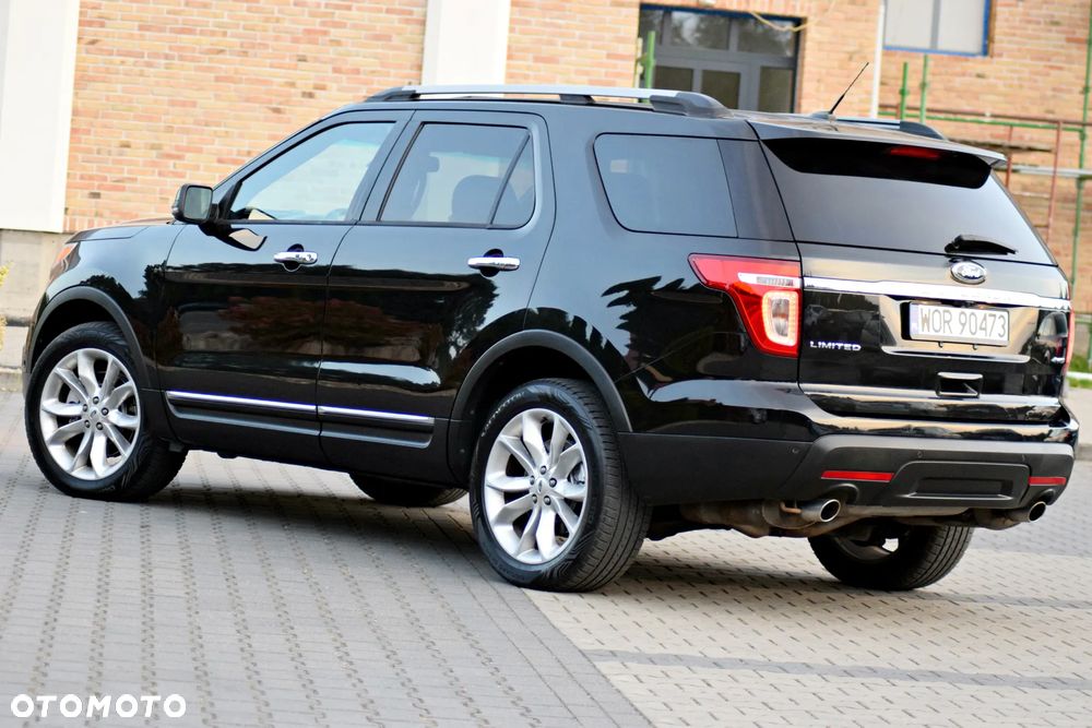 Ford Explorer - 3
