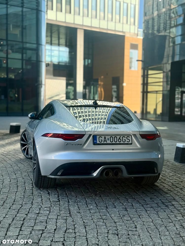 Jaguar F-Type 2.0 Turbo R-Dynamic - 19