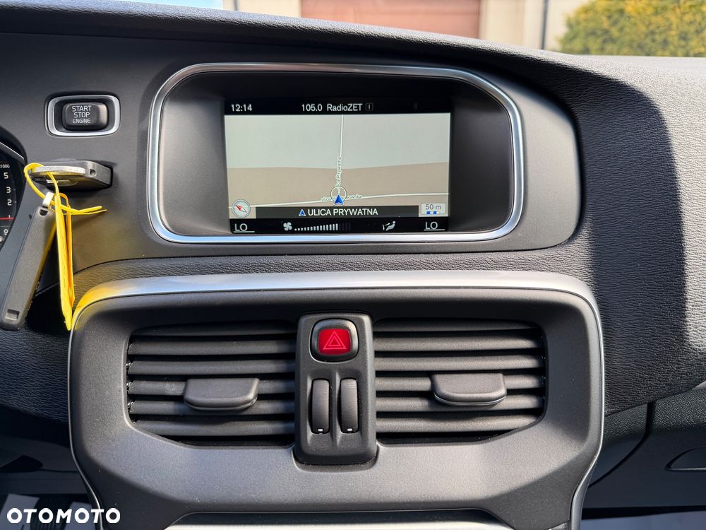 Volvo V40 D2 Ocean Race - 23