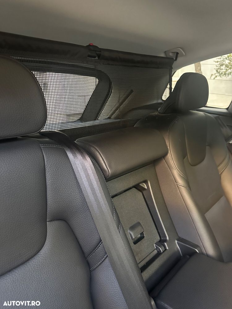 Volvo XC 60 D4 AWD Inscription - 36