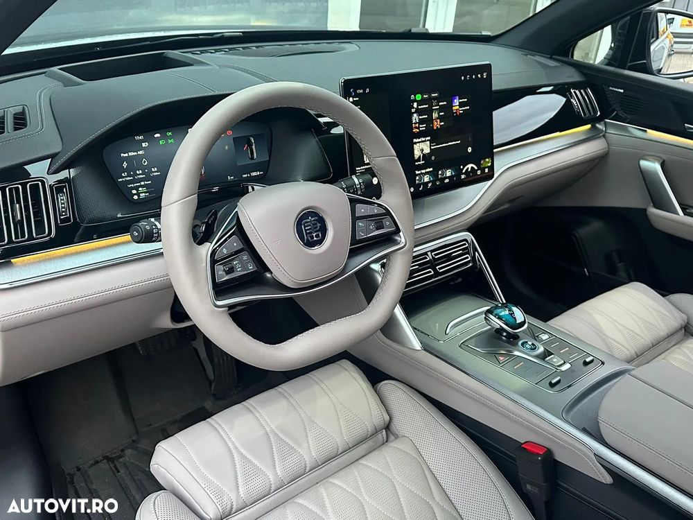 Byd Tang Flagship - 16