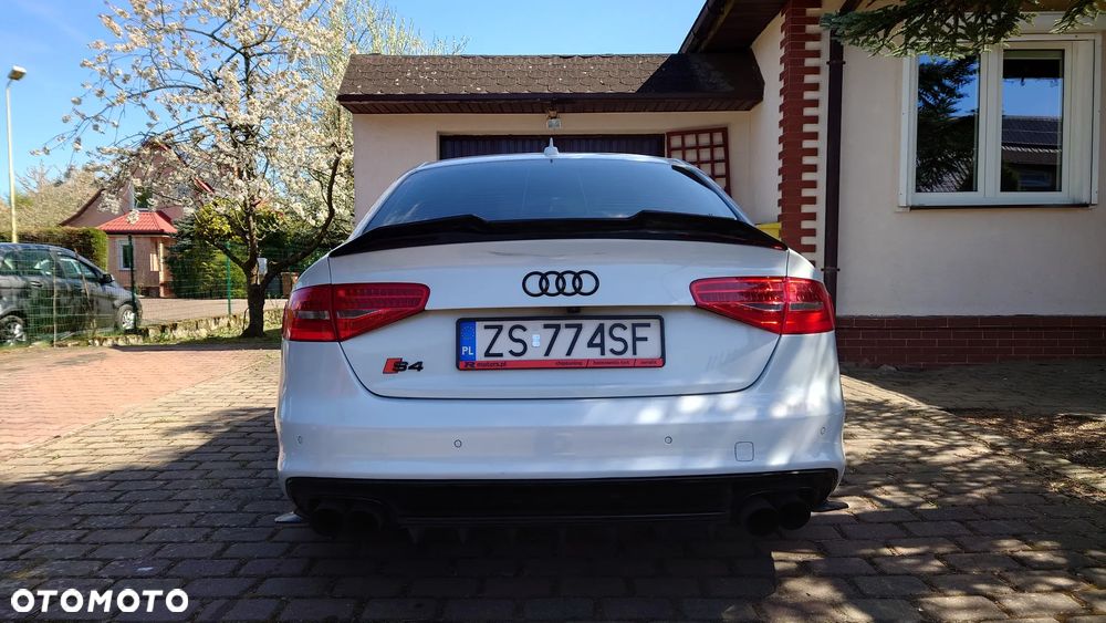 Audi S4 Limousine - 3