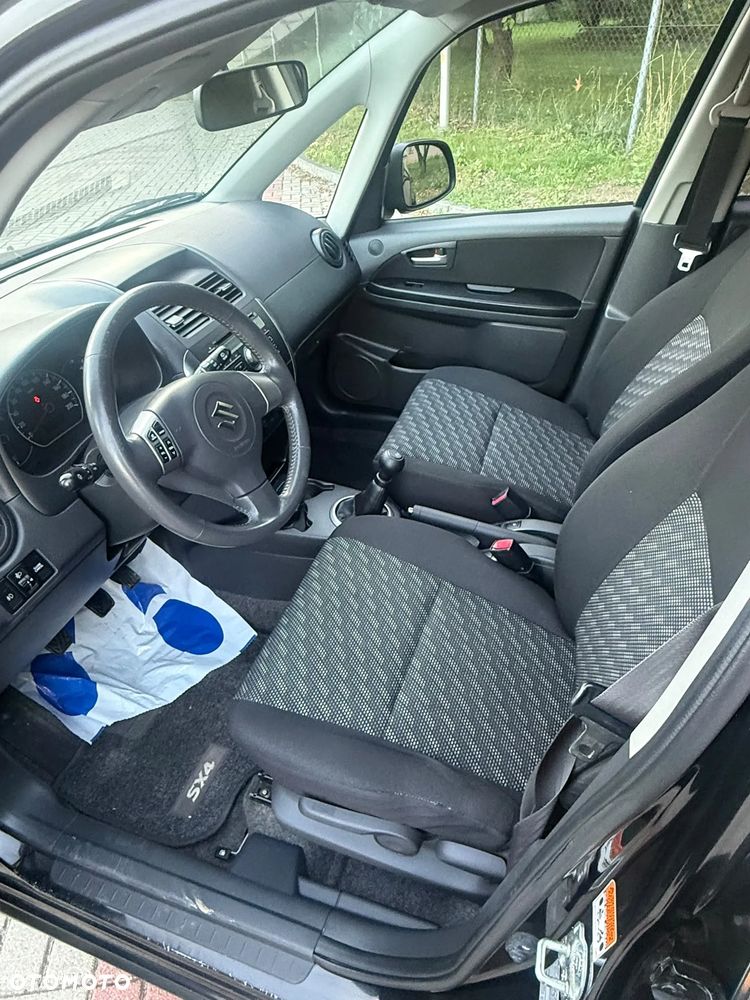 Suzuki SX4 1.6 VVT 4x2 Comfort - 8
