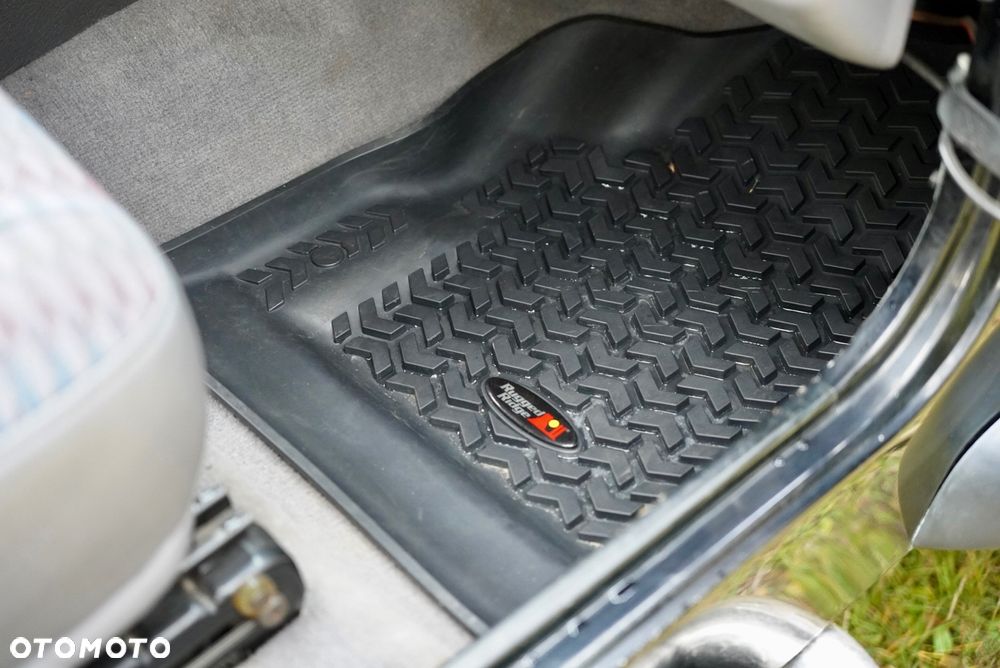 Jeep Wrangler 2.5 Sport - 17