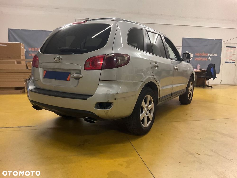 Hyundai Santa Fe 2.2 CRDi 4WD GLS - 12