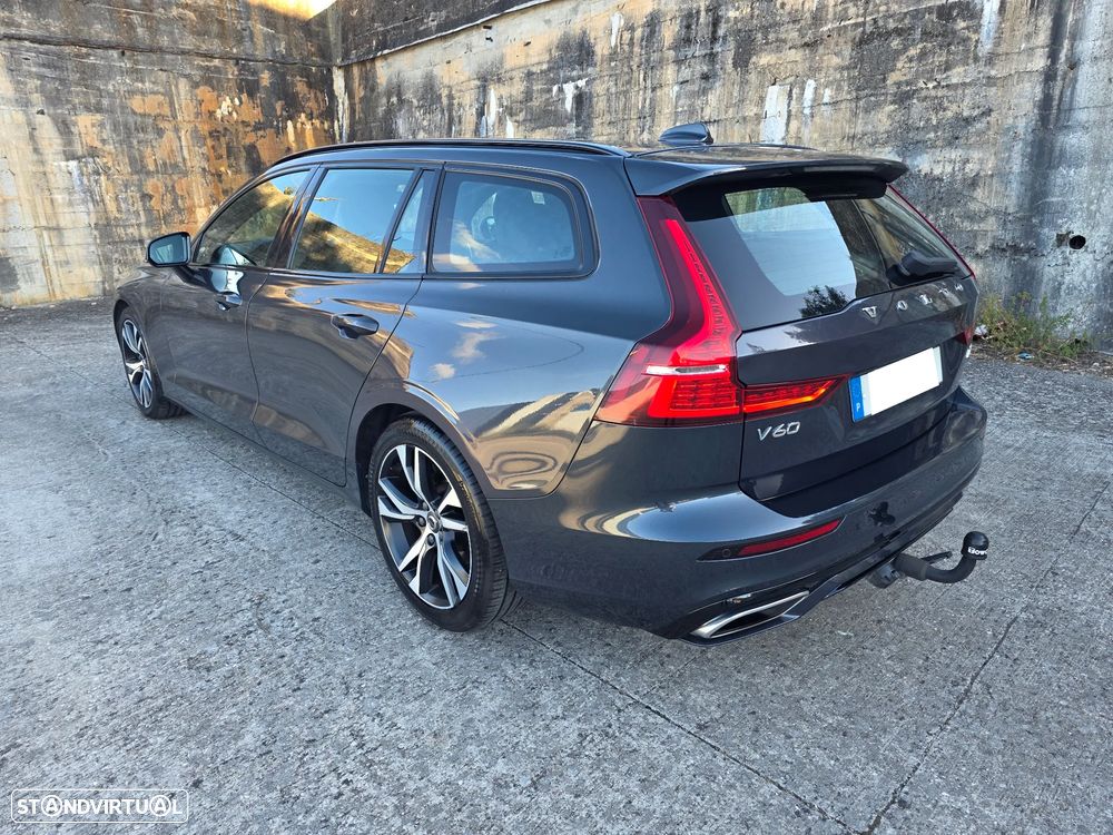Volvo V60 2.0 D4 R-Design Geartronic - 9