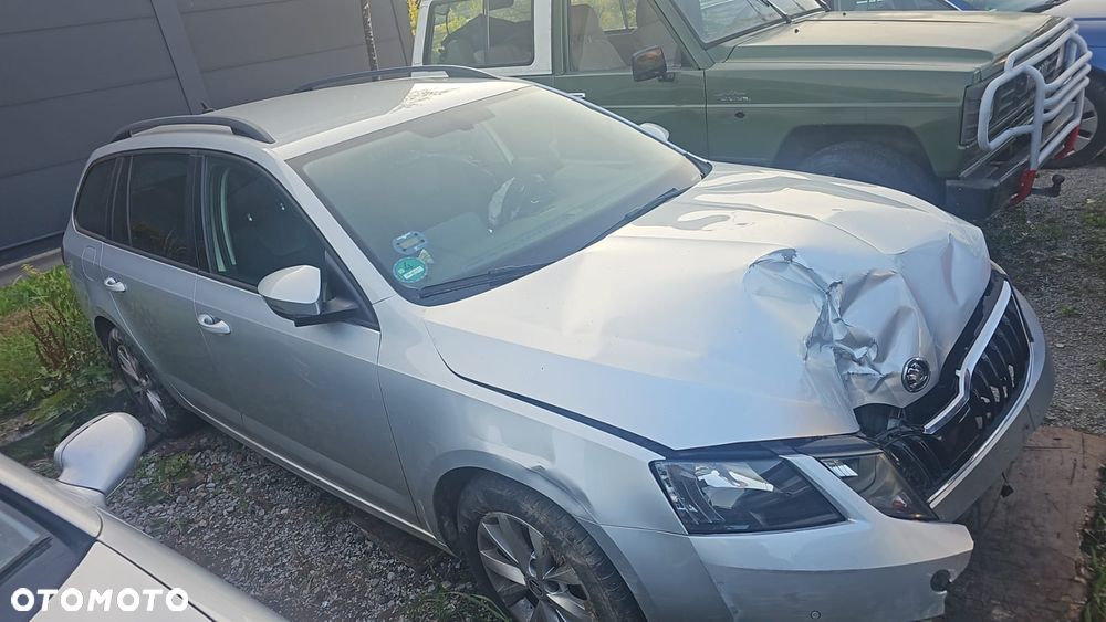 Skoda Octavia 1.0 TSI Active DSG - 5