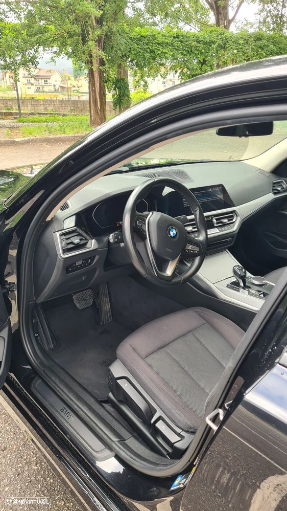 BMW 330 - 7