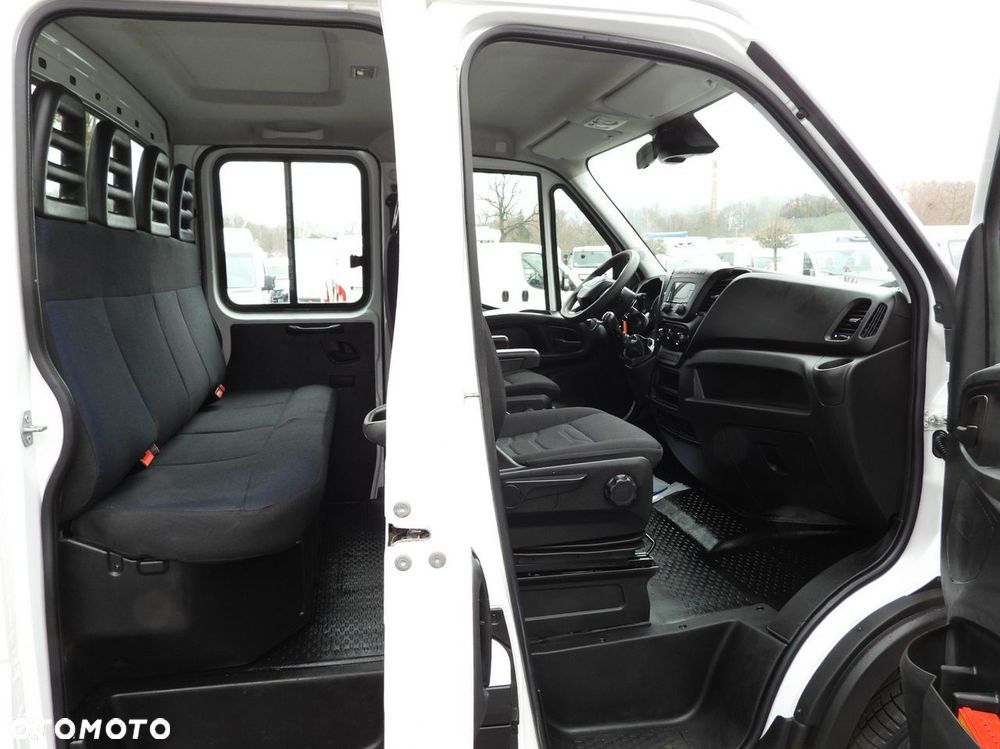 Iveco DAILY 35C16 WYWROTKA PODWÓJNA KABINA DOKA 6 MIEJSC TEMPOMAT BLIŹNIACZE KOŁA KLIMATYZACJA  160KM - 36