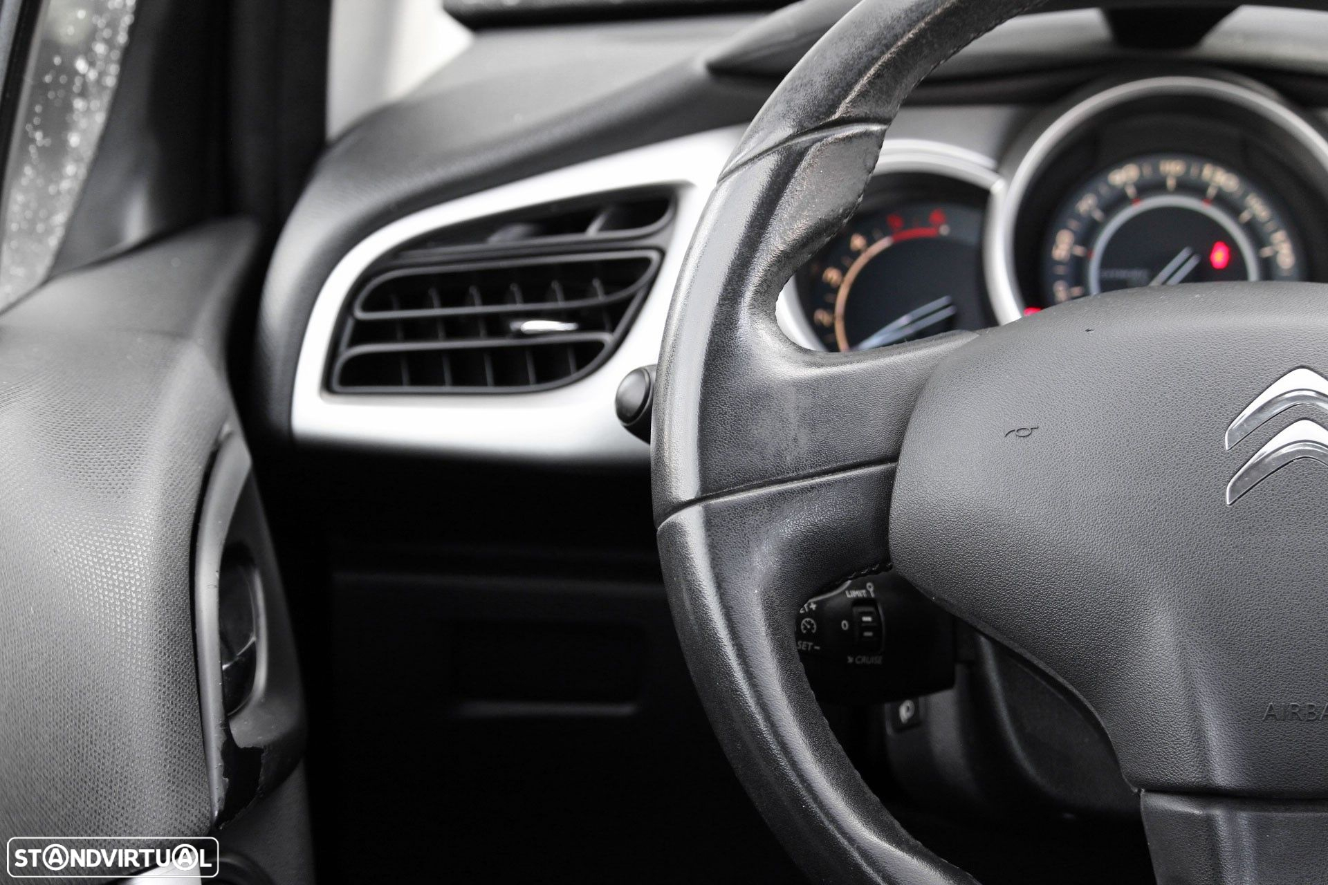 Citroën C3 1.4 HDi Airdream Exclusive - 20