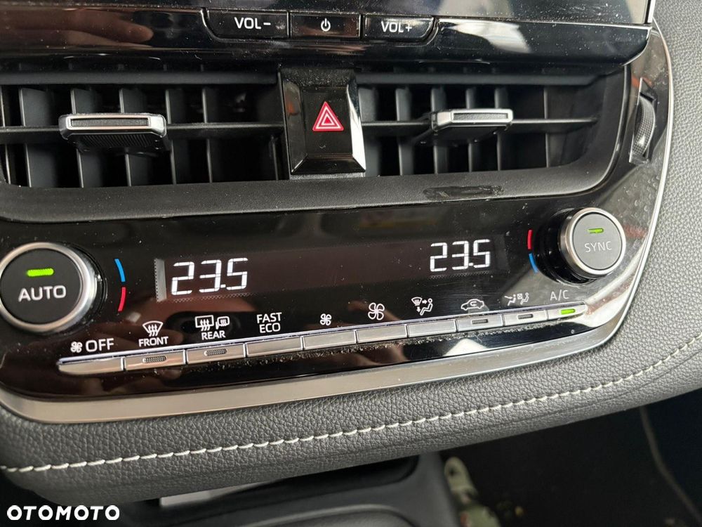 Toyota Corolla - 5