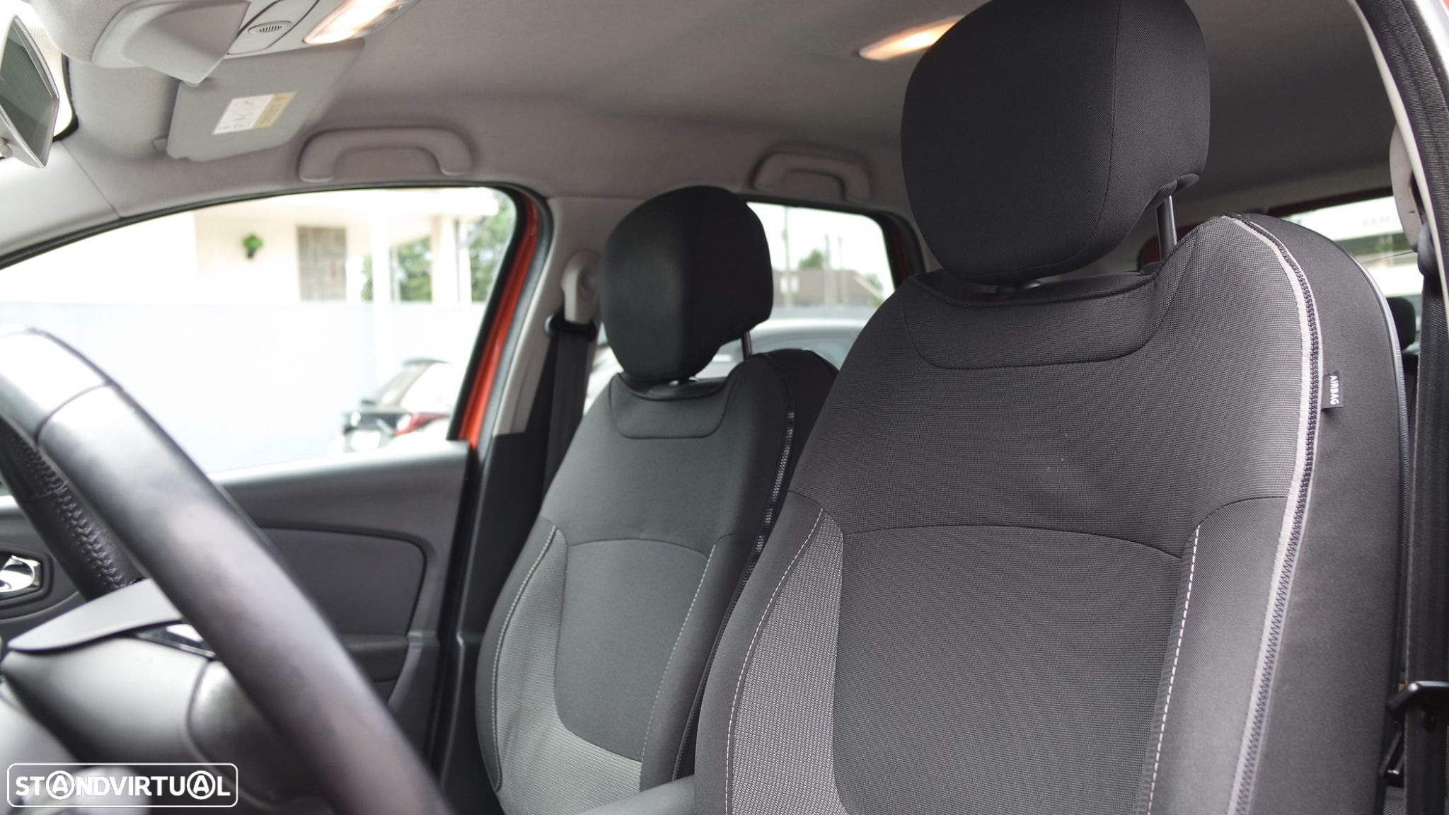 Renault Captur 1.5 dCi - 12