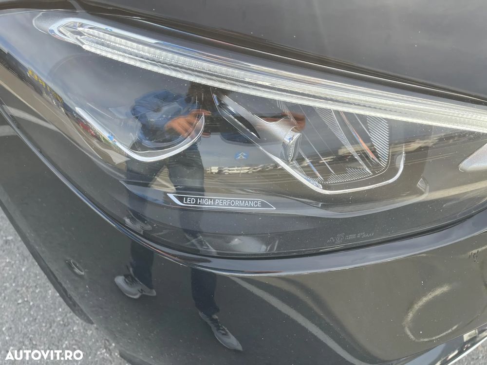 Mercedes-Benz C - 30