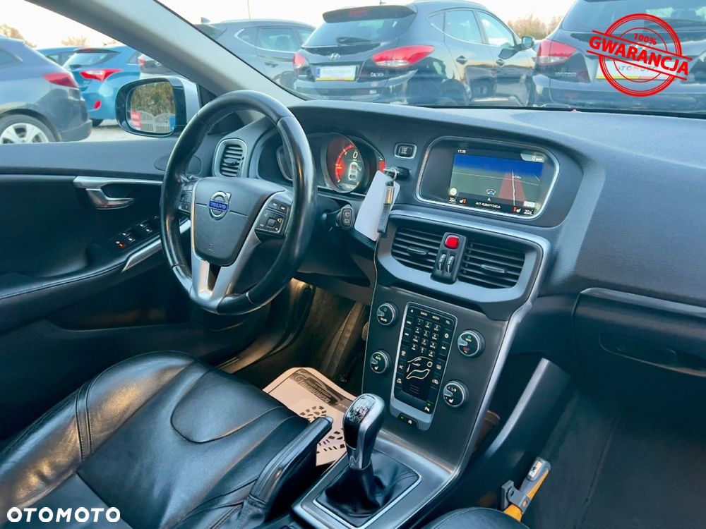 Volvo V40 D4 Summum - 27