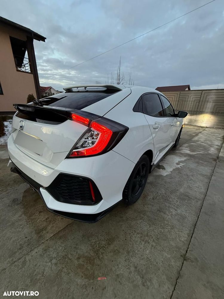 Honda Civic 1.5 i-VTEC Turbo Sport Plus - 6