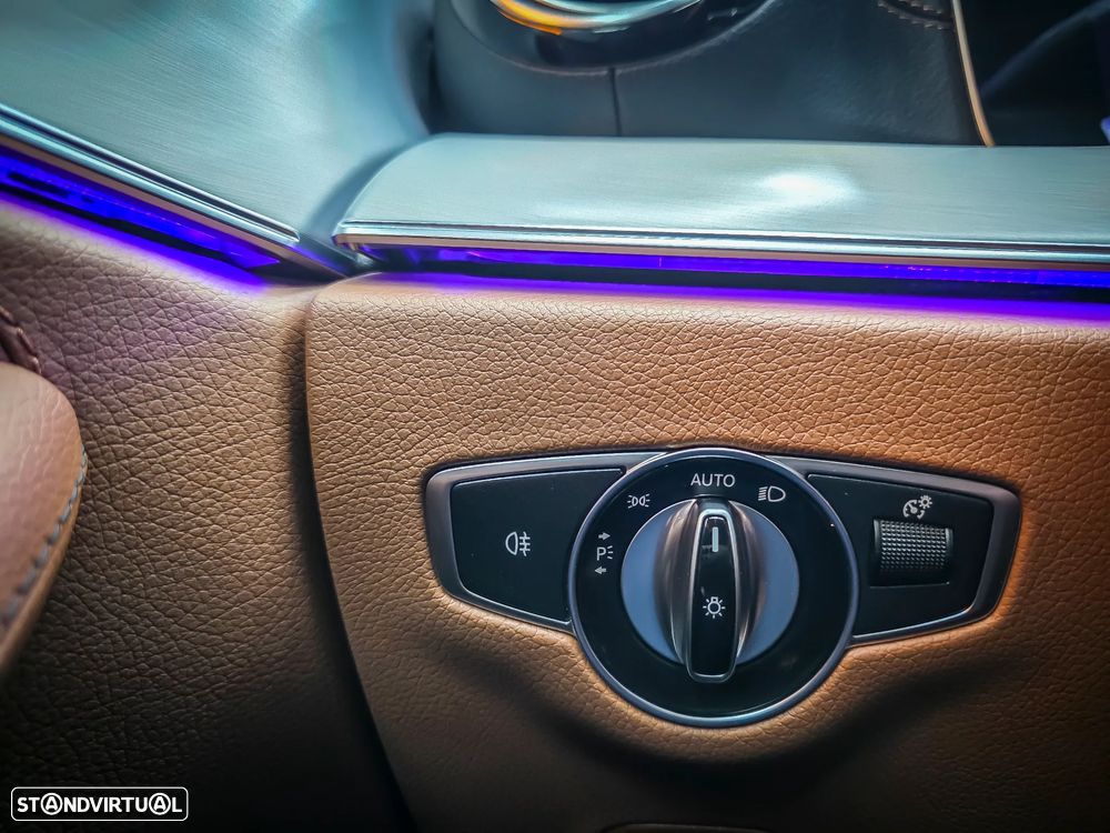 Mercedes-Benz E 300 de 9G-TRONIC AMG Line - 50