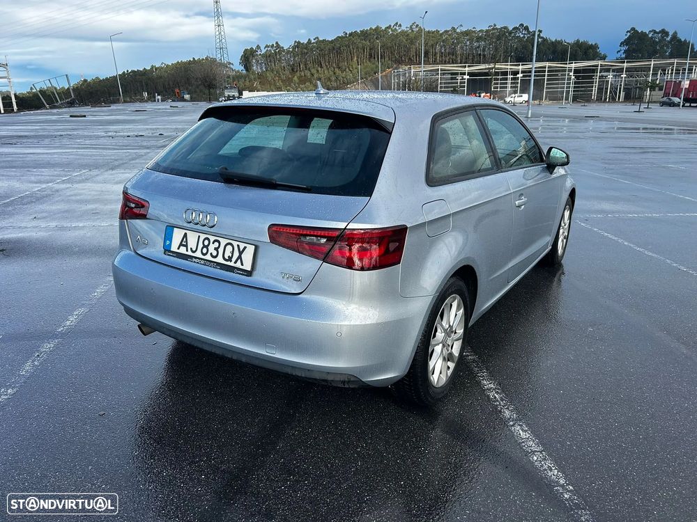 Audi A3 1.2 TFSI Attraction - 2