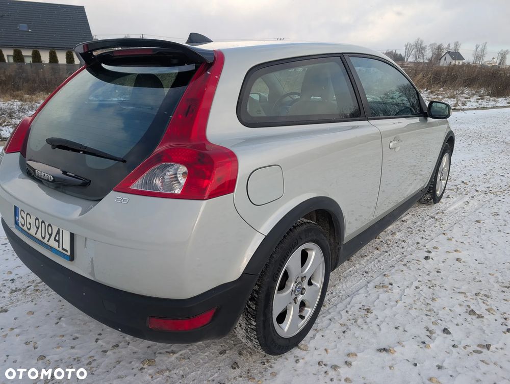Volvo C30 2.0 Momentum - 18