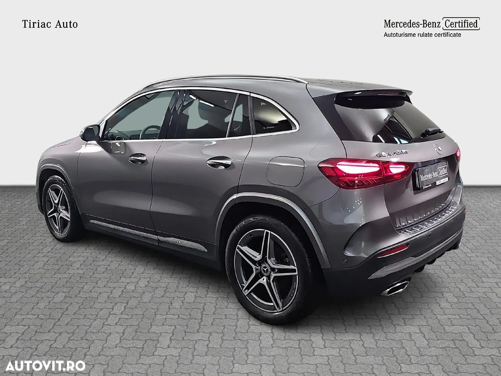 Mercedes-Benz GLA 200 d 4MATIC Aut. - 4
