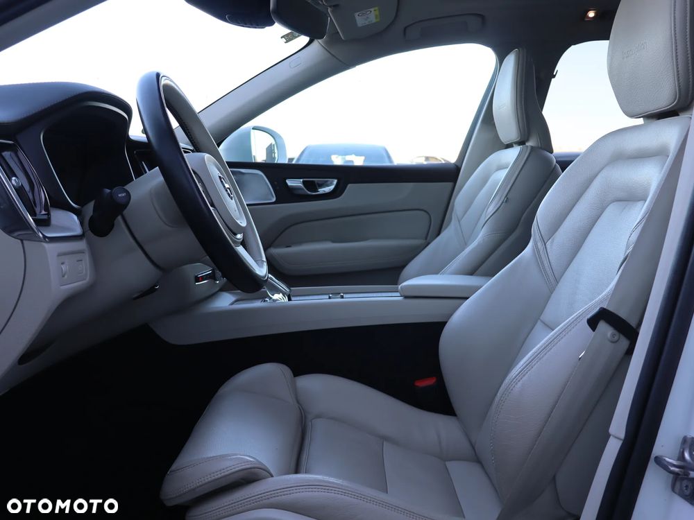 Volvo XC 60 B6 B AWD Inscription - 15