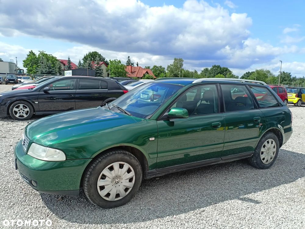 Audi A4 Avant - 1