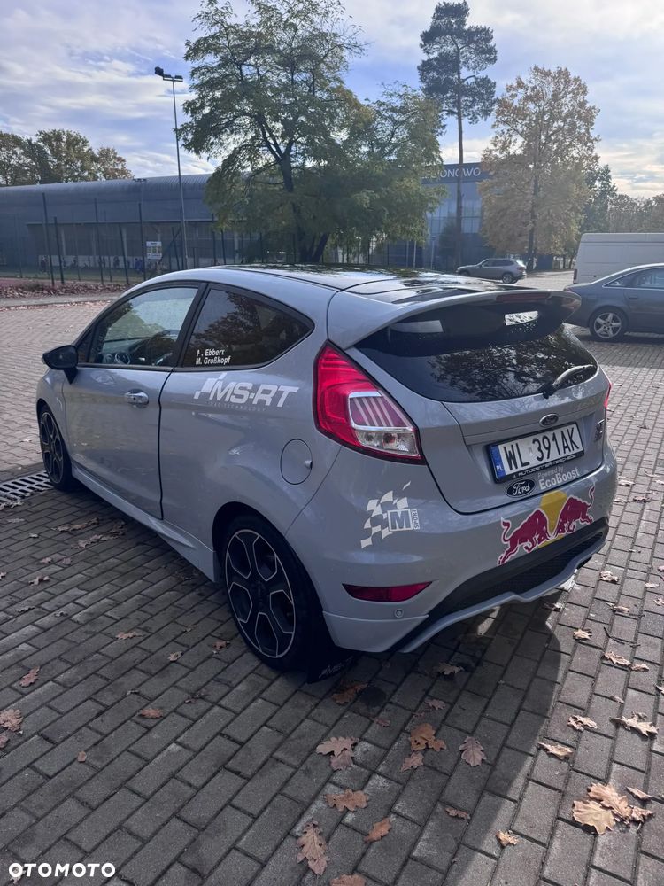 Ford Fiesta 2016 photo 5