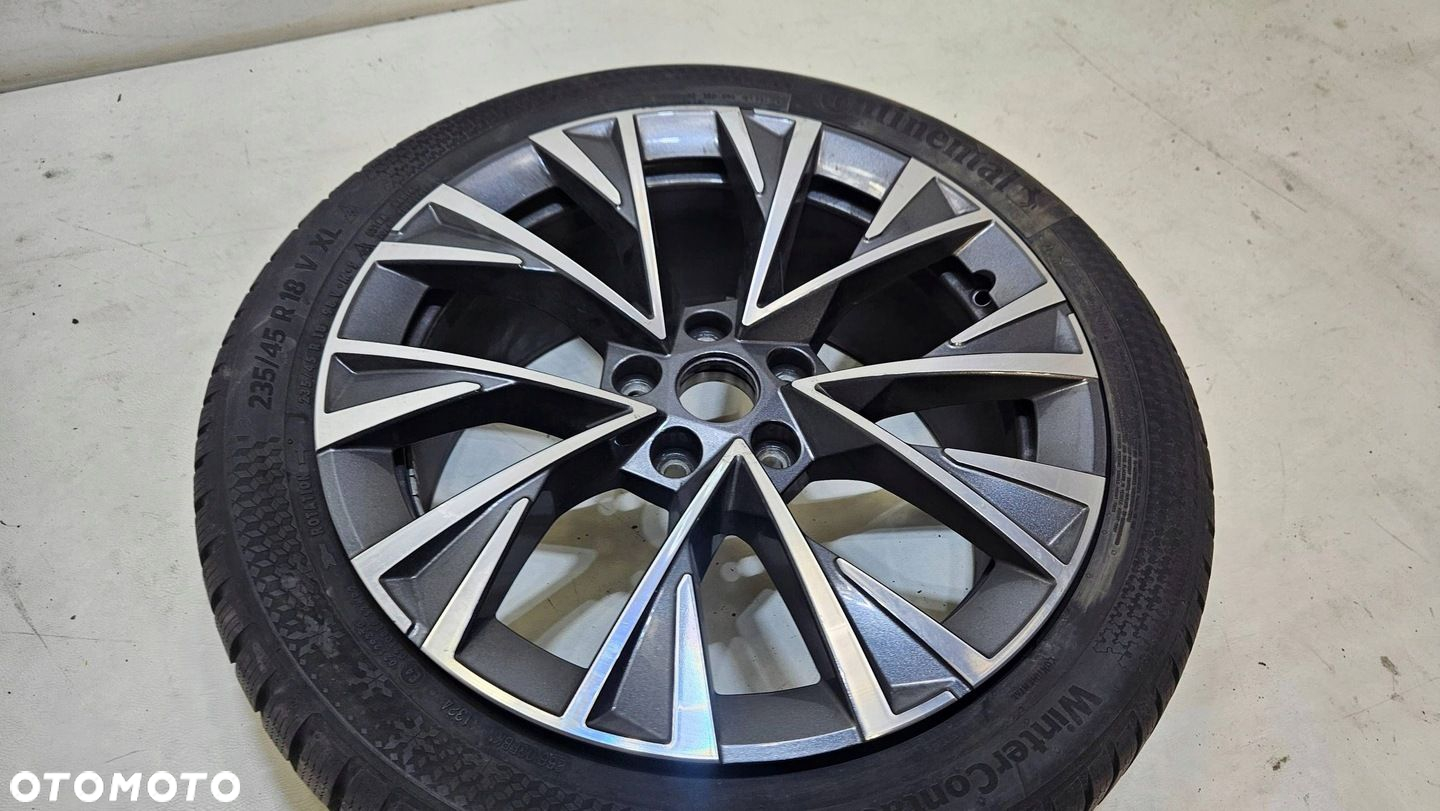 FELGA OPONA SKODA SUPERB IV 4 18 8J ET44 5x112 3P0601025G 235/45/18 - 4