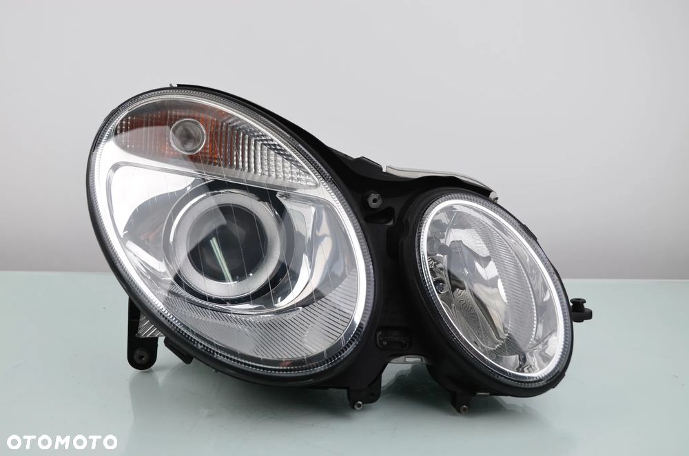 MERCEDES W211 BI-XENON A2118202061 z modułami Prawy Przedni Oryginał - 2