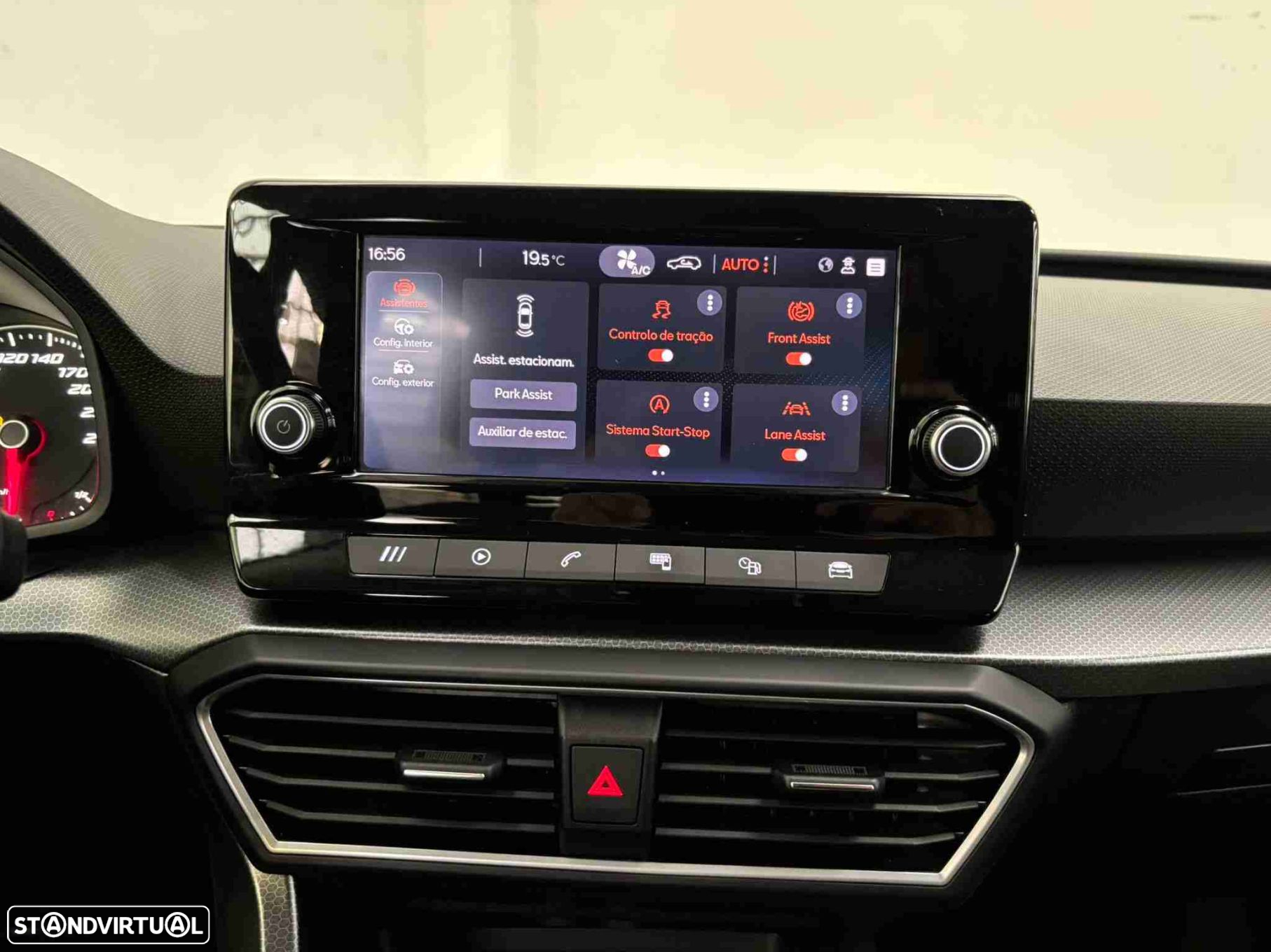 SEAT Leon ST 2.0 TDI Style - 13