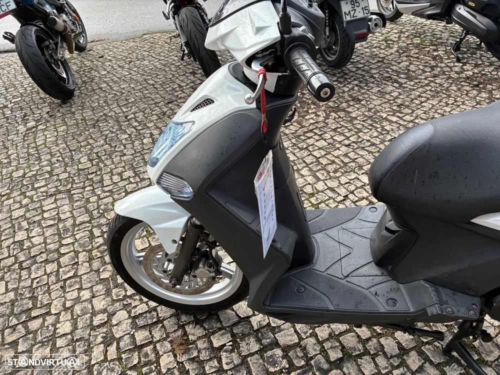 Kymco Agility 125 - 6