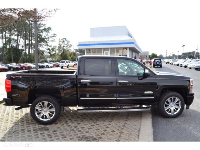 Chevrolet Silverado - 5